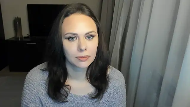 MollyCheiz online show from November 27, 4:21 pm