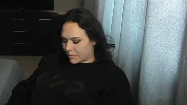 Snapshot of MollyCheiz chatting on October 19, 1:13 pm MollyCheiz online show from October 19, 1:13 pm