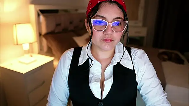 Camilaa bueno online show from February 11, 11:17 pm