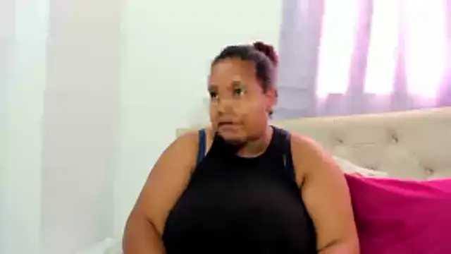 macarenaawills online show from February 19, 2:05 pm