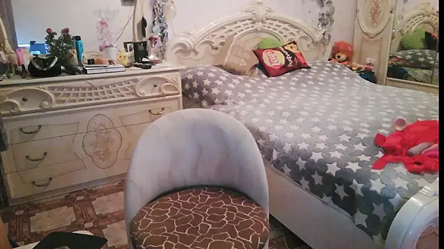 Debra Phoenix online show from March 20, 10:14 pm