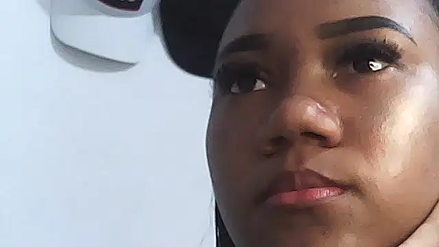 Fariana01 online show from September 12, 2:01 am