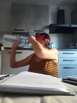 Vagabondainnamorata online show from November 4, 2:22 pm