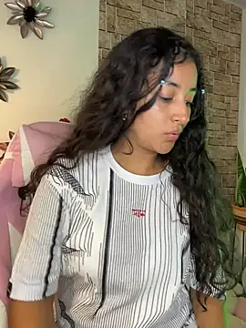 Lady Rey online show from April 6, 3:39 am