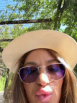 KiraRosse online show from September 14, 9:51 am