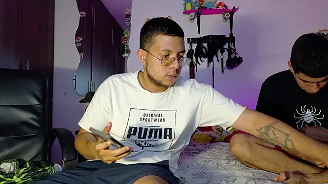 Nymphobuddies online show from March 1, 2:33 am