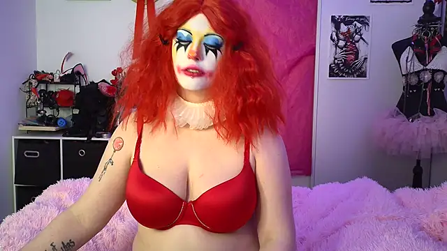 Twitchtheclownn online show from August 4, 10:27 pm