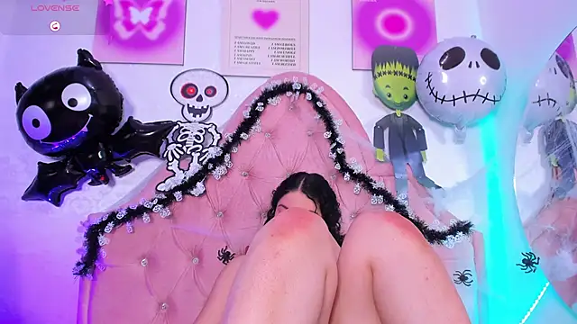 amandalee01 online show from October 9, 9:08 pm