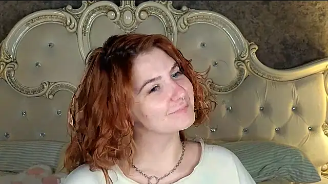 Melanie Stoun online show from September 21, 6:23 am