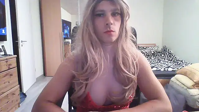 Kinky-Kristina online show from September 12, 7:32 pm