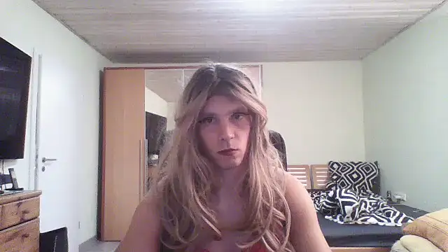 Kinky-Kristina online show from September 16, 7:33 pm