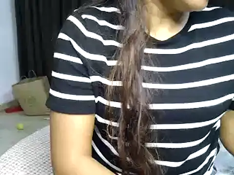 Swetha-Rajput online show from August 8, 2:14 pm
