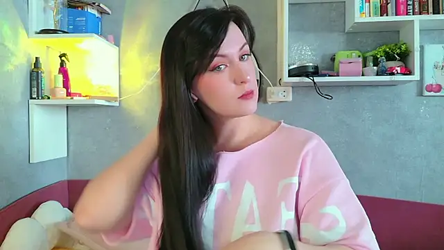 liya gorgeous online show from April 13, 7:20 am