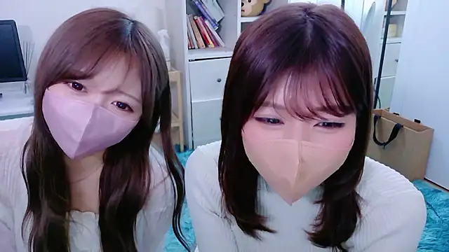 Snapshot of Runarunapi chatting on September 25, 2:16 pm Runarunapi online show from September 25, 2:16 pm