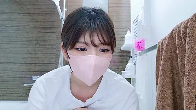 Snapshot of Runarunapi chatting on September 19, 2:05 pm Runarunapi online show from September 19, 2:05 pm