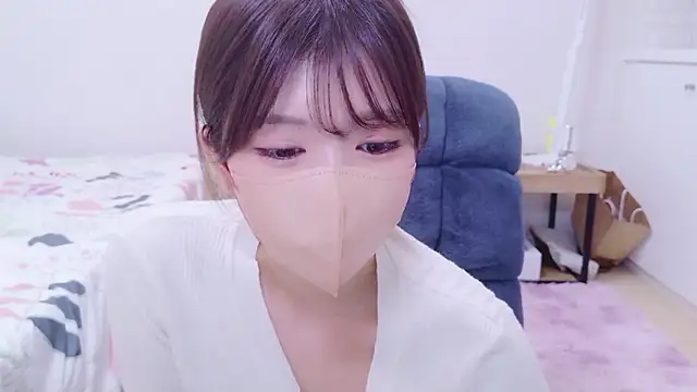 Snapshot of Runarunapi chatting on September 28, 2:40 am Runarunapi online show from September 28, 2:40 am