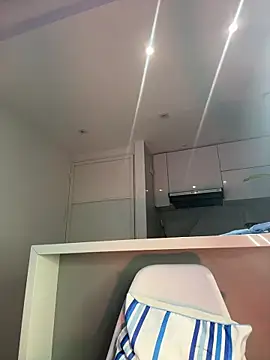 NicoleCut online show from February 19, 11:10 am