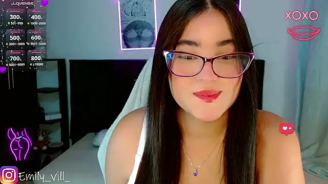 Sofia kenedyy online show from January 17, 10:06 pm