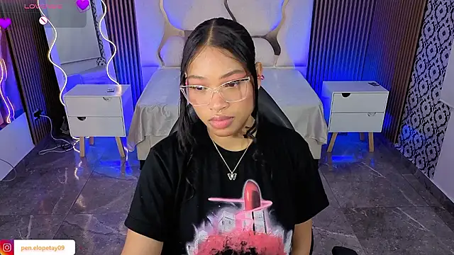 penelope tay1 online show from February 20, 3:38 am