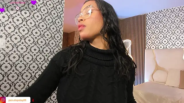 penelope tay1 online show from February 9, 3:42 am