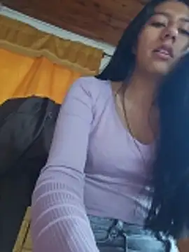 CarlaAlvez online show from February 24, 8:07 pm