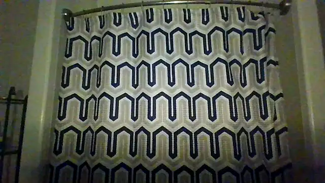 LuckiXCX online show from March 28, 6:02 am