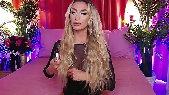 DalidaSelena online show from April 14, 2:39 pm