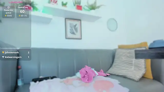 jazmin anbar online show from November 9, 7:32 pm