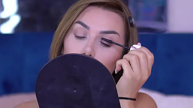 Jenna Day online show from August 2, 7:33 am
