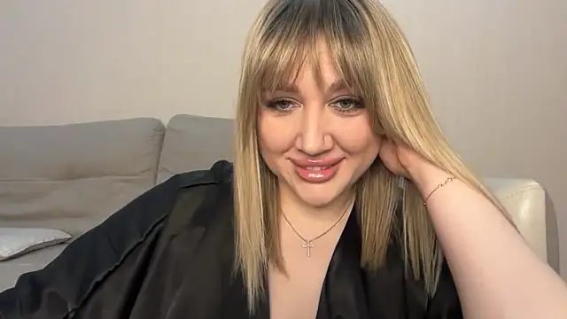 VickyLove047 online show from April 18, 6:49 am
