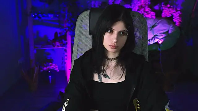 JadeCastle  online show from April 25, 6:49 pm