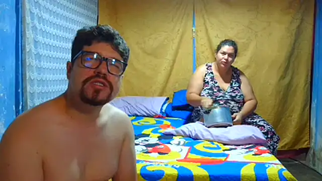 pecadodulce123 online show from June 11, 3:31 pm