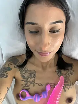  DivinaDiosa  online show from November 23, 2:47 am