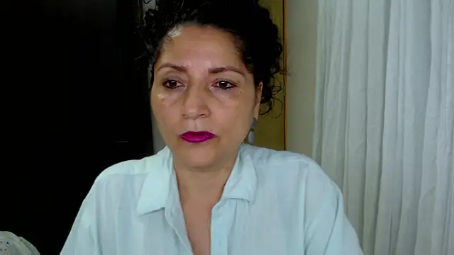 arianna ros3 online show from April 7, 1:29 am