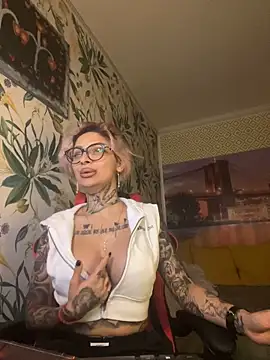 Lucky Deniz online show from December 19, 9:18 pm