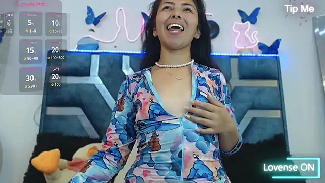 Roxan Fox- online show from September 21, 4:11 am