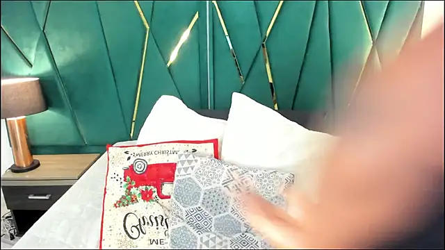 Tamara Myller online show from February 27, 1:00 pm