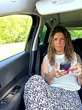 sansan2411 online show from April 21, 12:12 pm