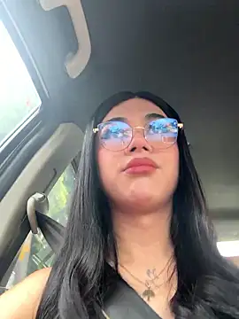 RoseCassie online show from January 15, 12:44 pm