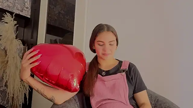 hinata itachi online show from February 14, 4:14 am