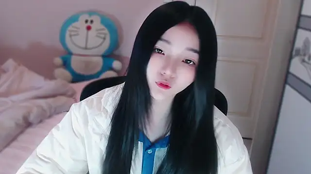 xiao-xiao-D online show from November 19, 6:46 am