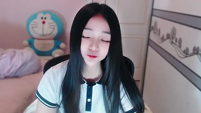 xiao-xiao-D online show from January 8, 9:35 am