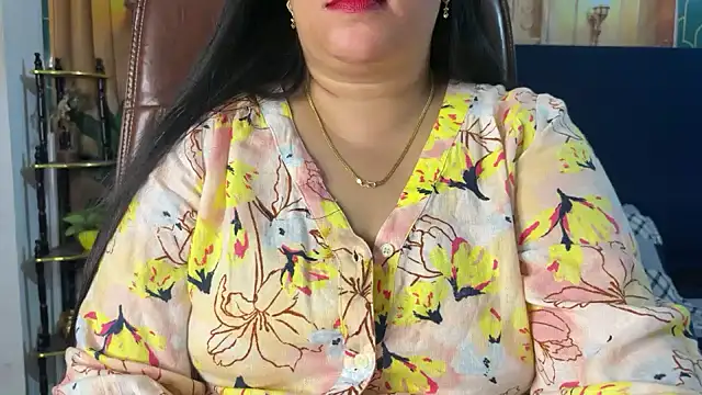 FlatVincy4 online show from April 2, 3:31 pm