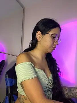 Rosita forever  online show from April 1, 1:52 pm