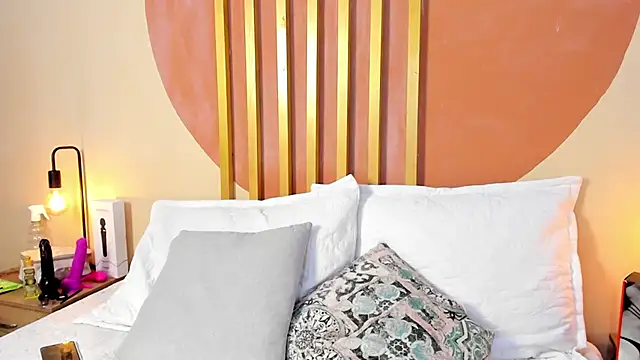 Nicole Angels  online show from February 2, 7:24 pm