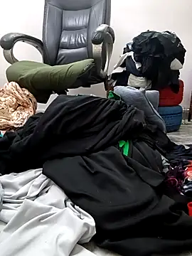 KumarSilencesex21 online show from April 14, 10:59 am