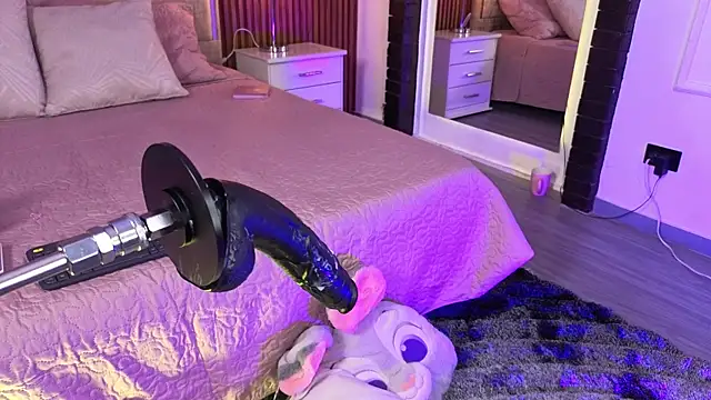 LolaAngellx online show from May 23, 9:46 pm