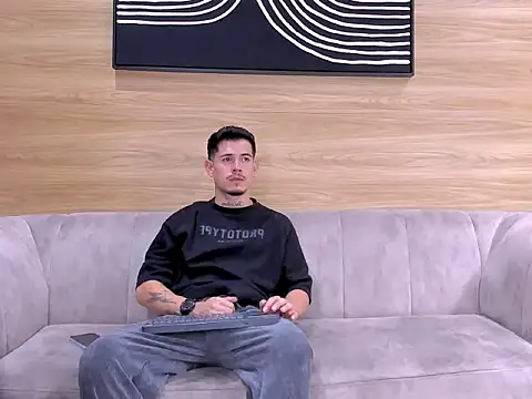 hell twink online show from April 13, 1:51 am