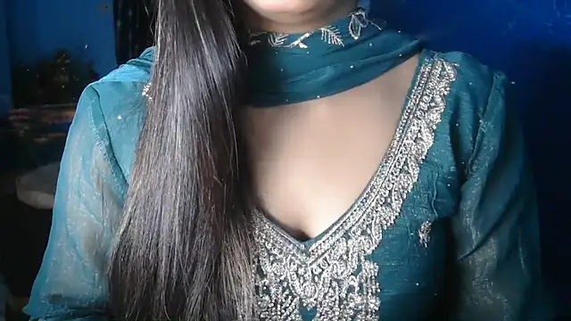 Somiya87 online show from August 8, 9:01 pm