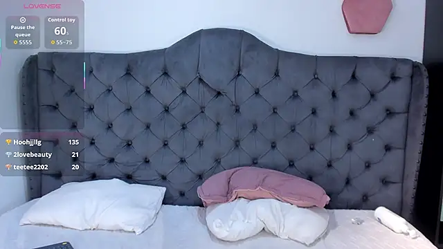 two milkyway online show from March 20, 1:49 pm